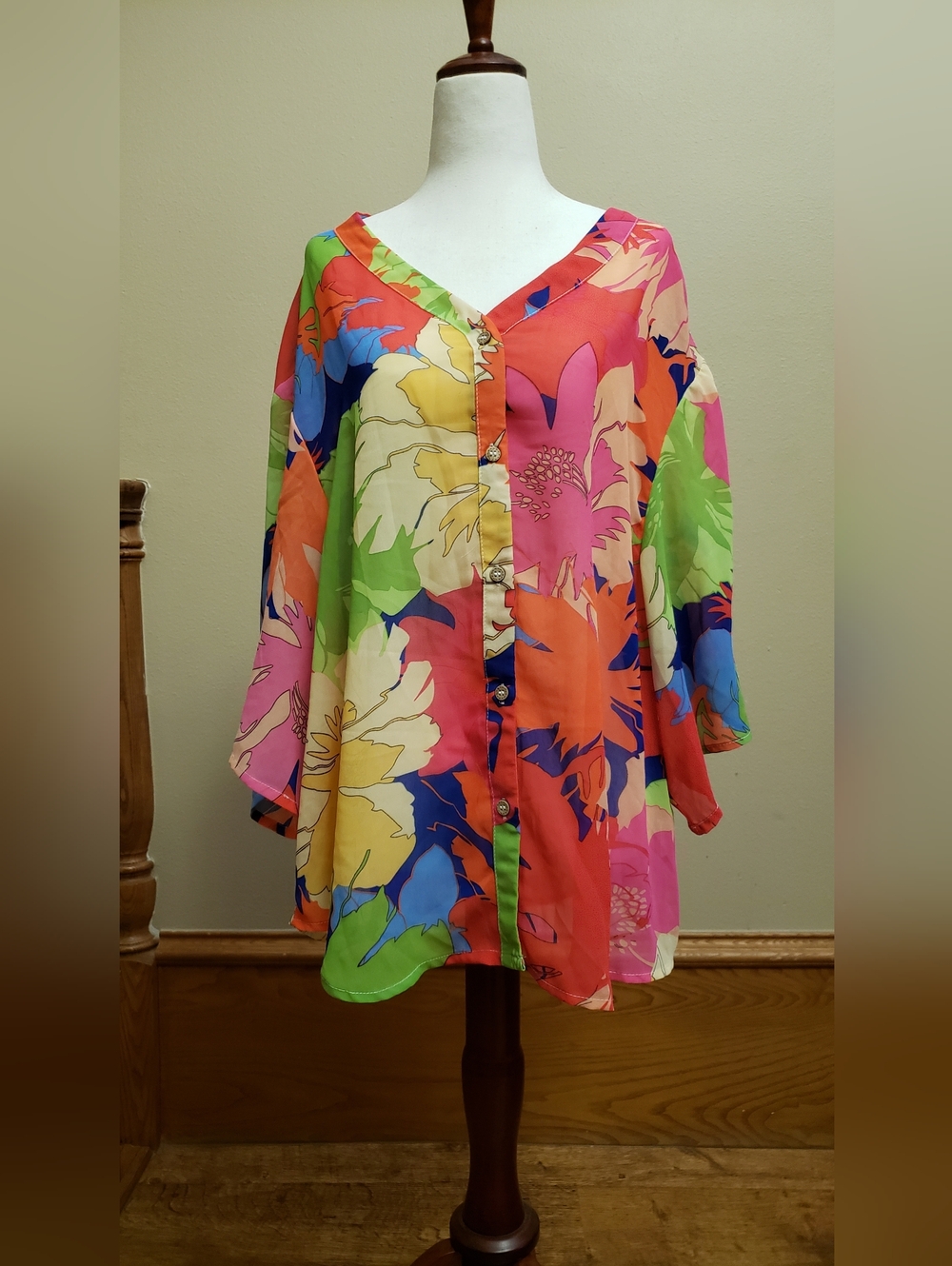 Vibrant Multicolor Floral V-Neck  Top